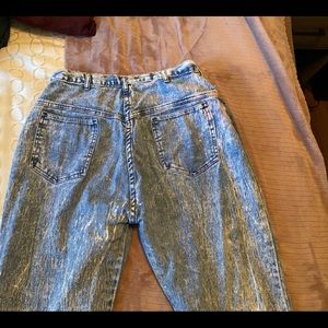 Vintage Acid Wash Mom Jeans